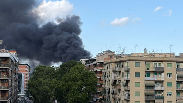 Incendio in un vivaio tra Appio Latino e Casilina, a Roma. Cause ancora da accertare (VIDEO)
