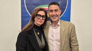 Chi è e quanto guadagna Camelia Mihailescu, la moglie di Roberto Vannacci