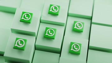 Messaggi vocali su WhatsApp, è legale condividerli con altre persone?