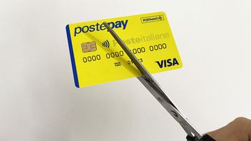 Come rinnovare una PostePay scaduta o in scadenza?