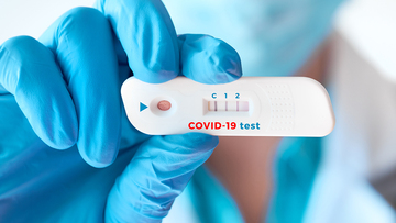 Perché il passaporto sanitario non serve a niente