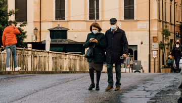 Coronavirus, l'Italia rischia di diventare la nuova Catalogna, parola di Ricciardi