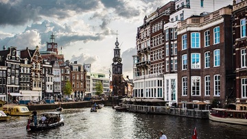 Perché tutti ora vogliono quotarsi alla Borsa di Amsterdam