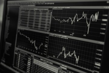 Inflazione in esplosione e recessione in arrivo: la previsione