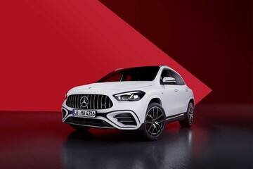 Nuova Mercedes-Benz GLA: il SUV compatto si rinnova