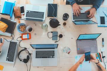 Italia e lavoro: tra donne e competenze digitali