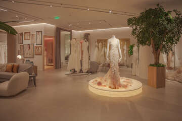 Pronovias, abiti da sposa gratis per chi lavora in ospedale: come funziona l'iniziativa