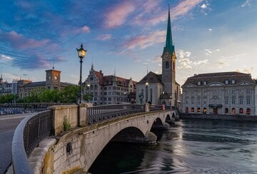 La Svizzera cambia le regole. Limiterà l'arrivo degli italiani 