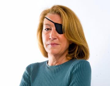 Chi è Marie Colvin, la giornalista di cui parla il film Private War